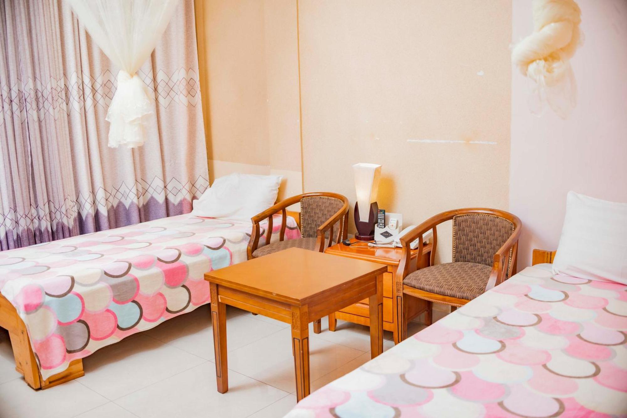 Tigers'S Apartment Hotel Bujumbura Ngoại thất bức ảnh