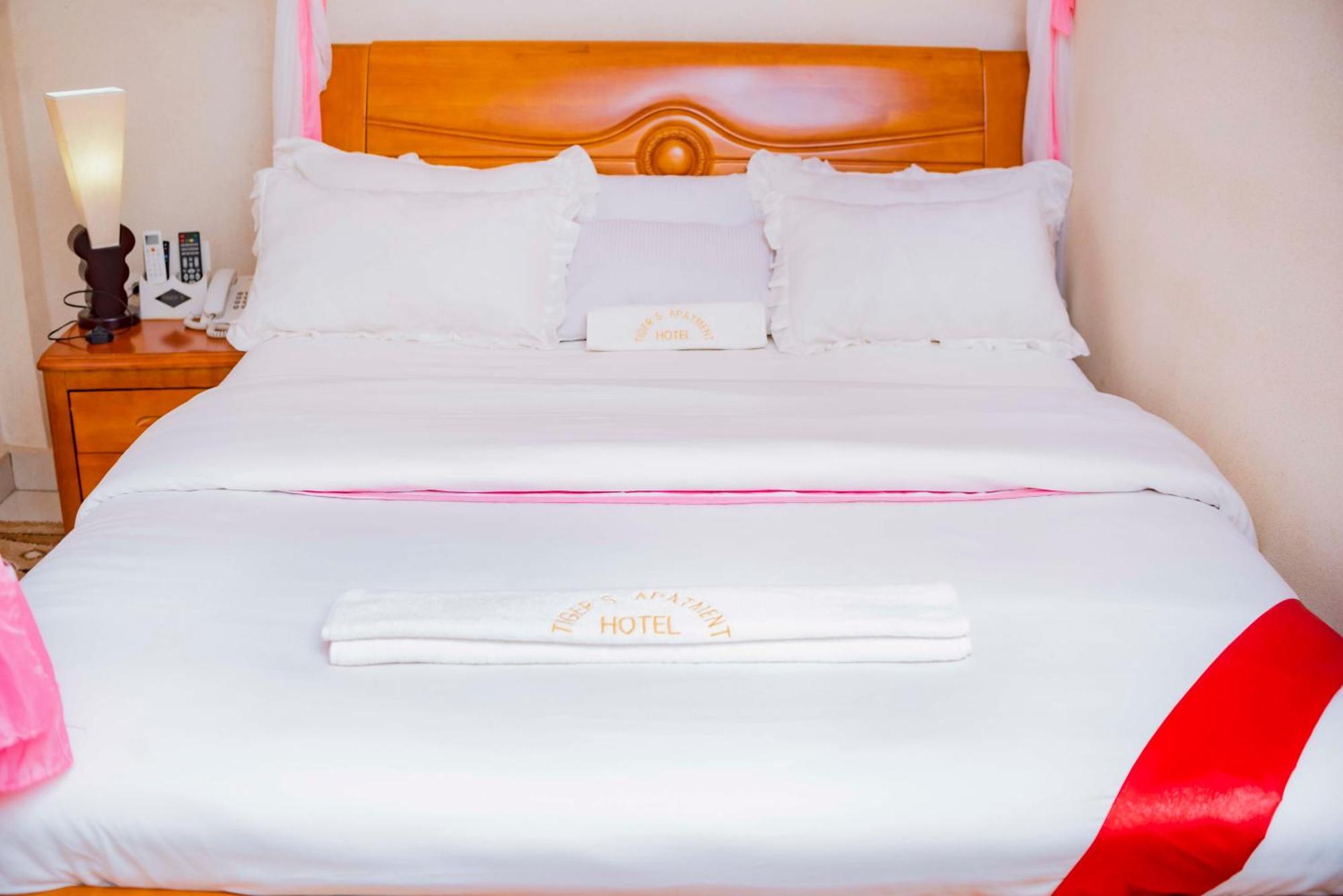 Tigers'S Apartment Hotel Bujumbura Ngoại thất bức ảnh